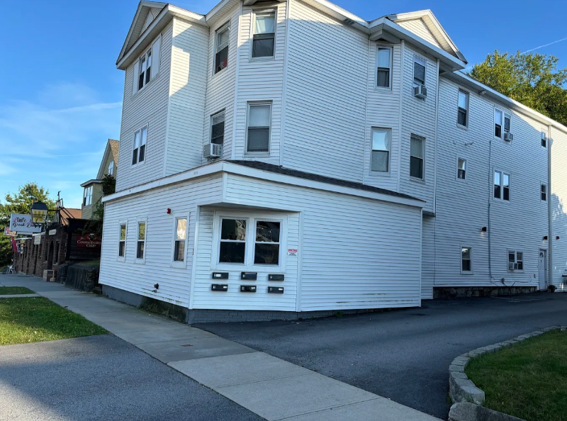 92 Hamilton St #1 - Photo 5 of 5