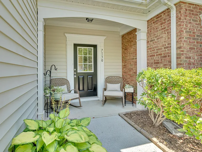 7130 Racine Way - Photo 2 of 17