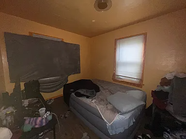 1640 N 50th St - Photo 2 of 9