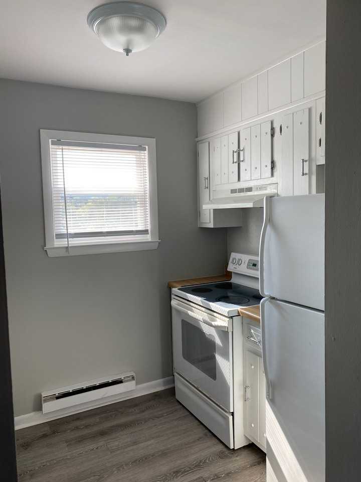 3529 Penn Ave #3529 - Photo 4 of 9