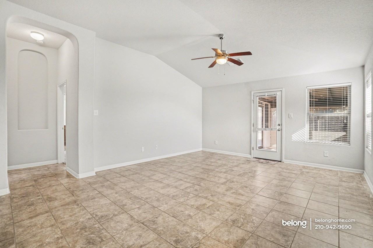 11311 Silver Rose - Photo 7 of 28