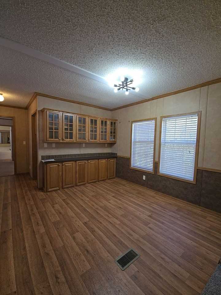 134 Clem Pl - Photo 7 of 22