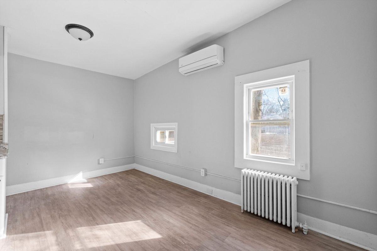 49 S Hamilton St ##2 - Photo 3 of 21