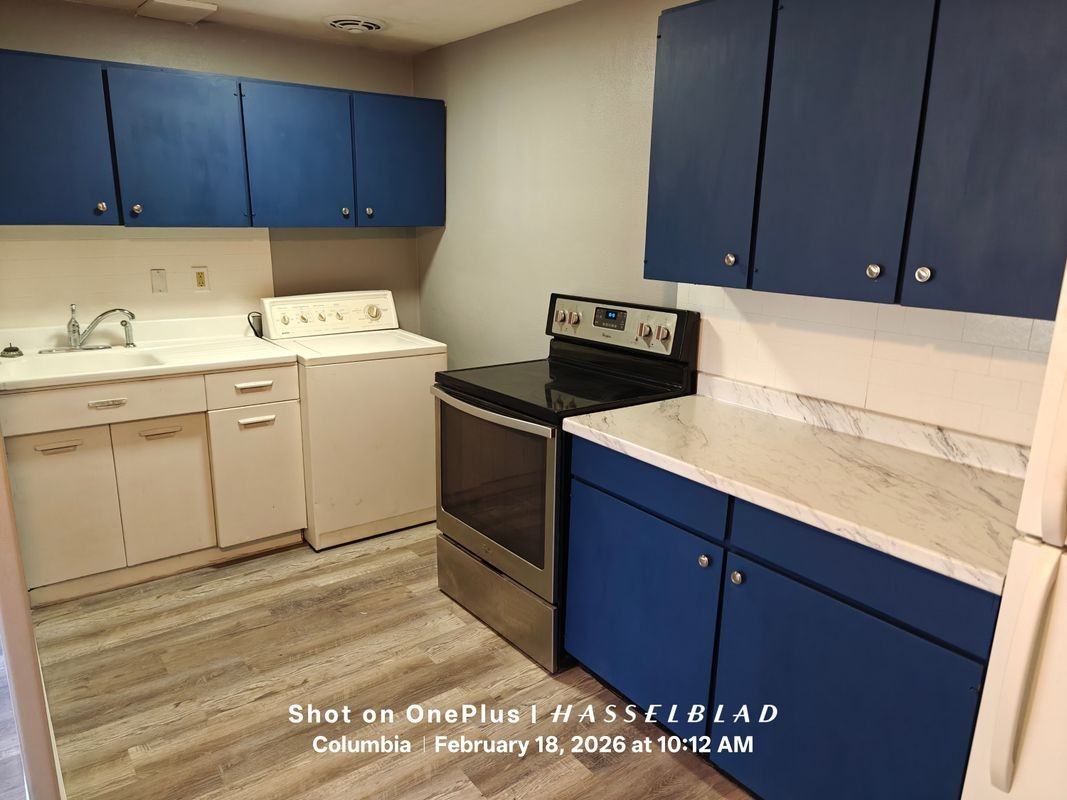 210 E Mulberry St - Photo 2 of 12