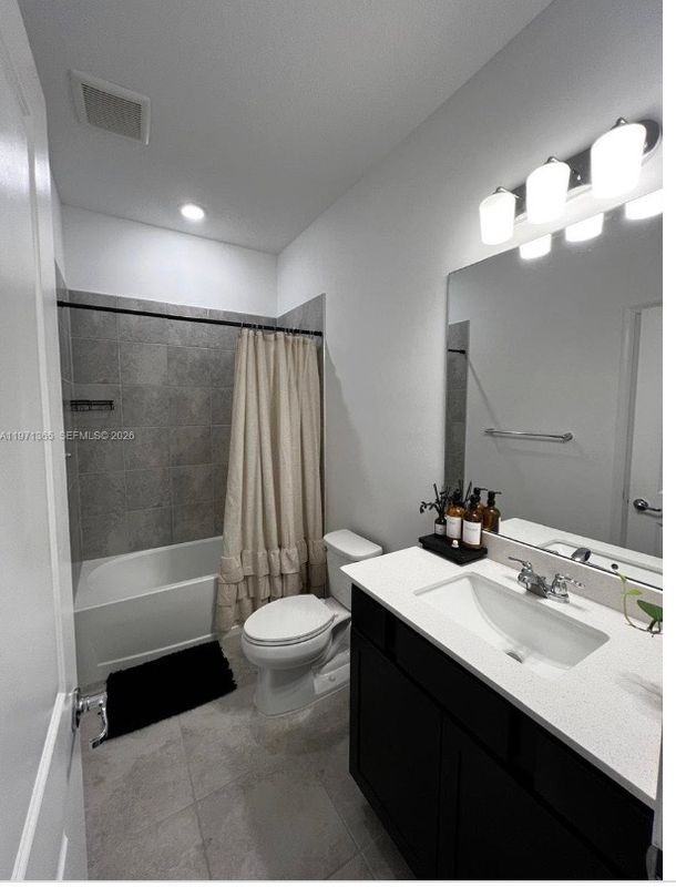 6140 Planta Ln - Photo 6 of 11