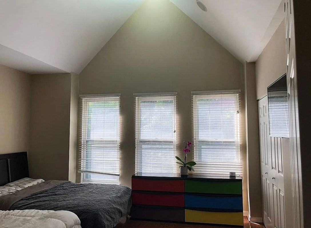 842 W 15th Pl - Photo 5 of 14