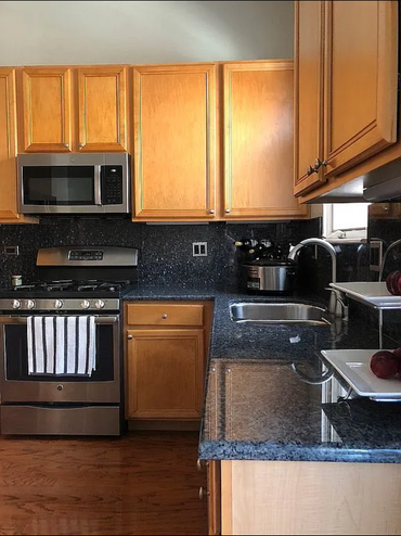 842 W 15th Pl - Photo 7 of 14