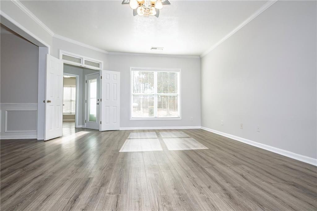 5955 Weddington Dr - Photo 3 of 50