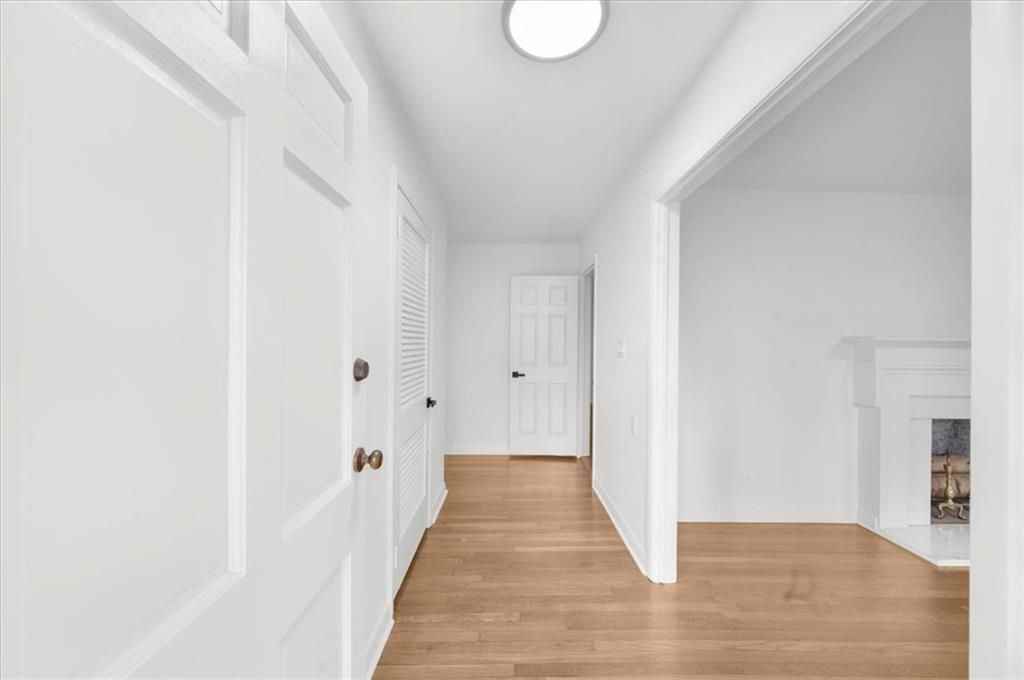 4890 High Point Rd - Photo 3 of 35