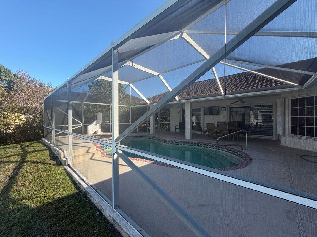 11241 Nw 22nd St - Photo 3 of 30