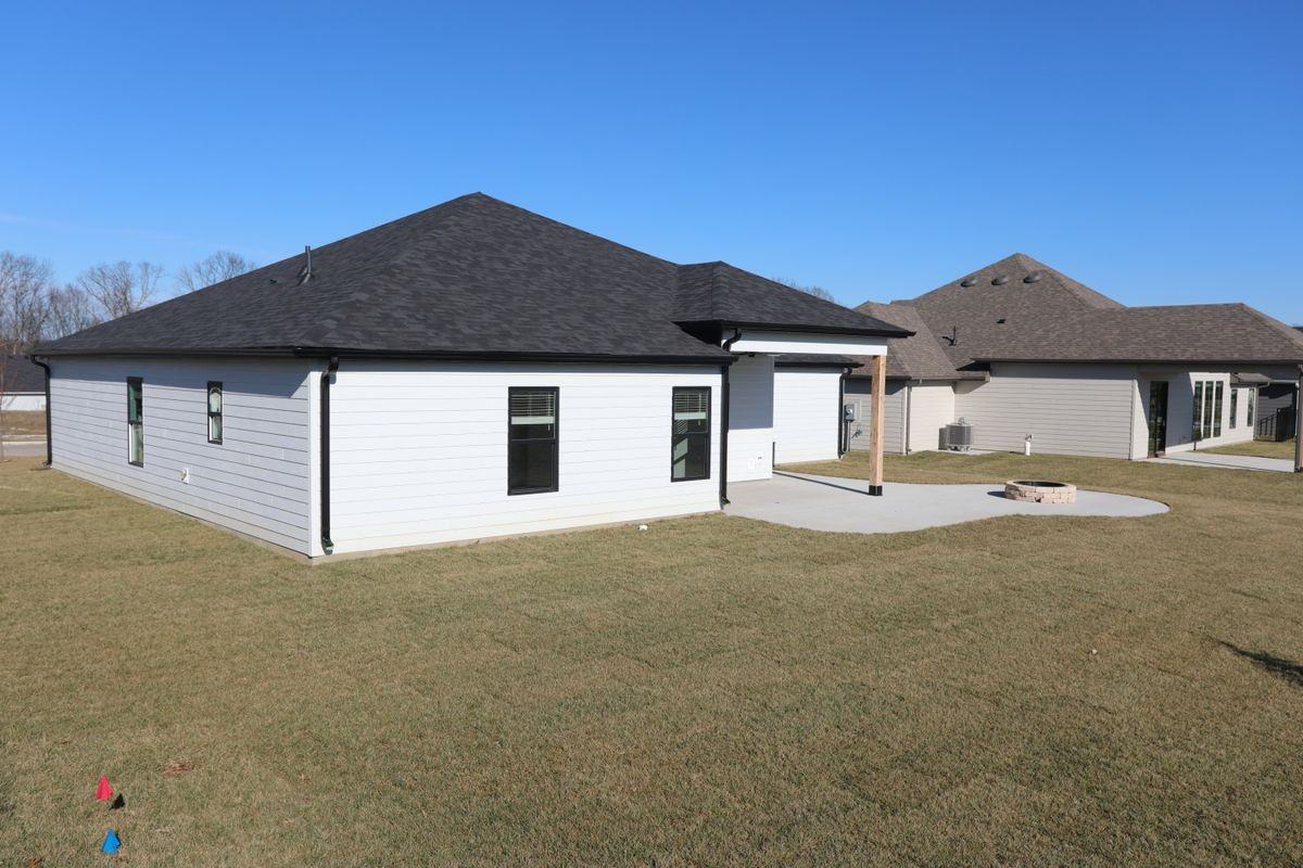 4400 Kingston Heath Dr - Photo 4 of 35