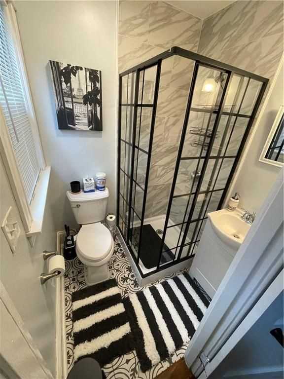 45 Hanover Ave - Photo 4 of 6