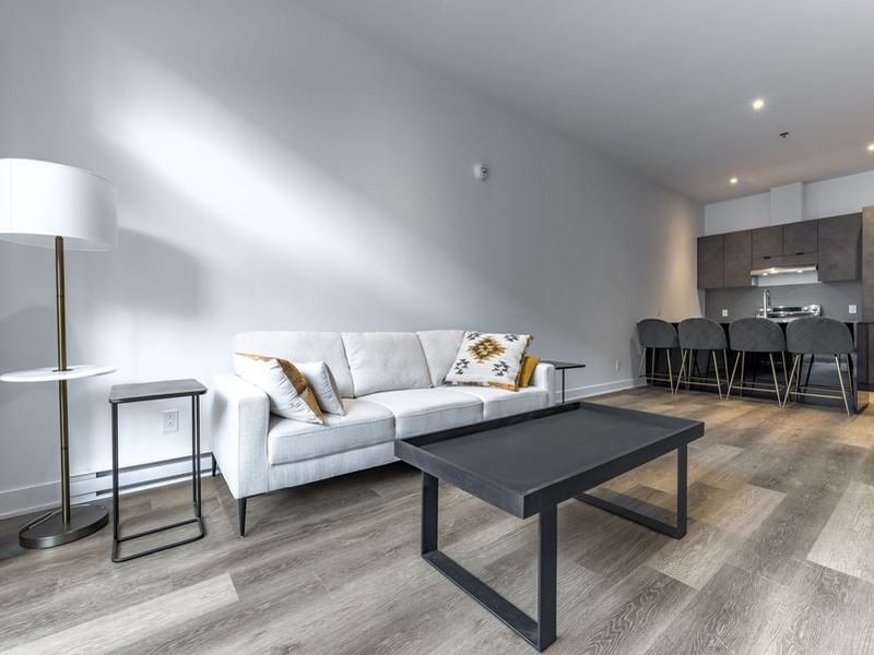 2660 Jarry - Photo 5 of 6