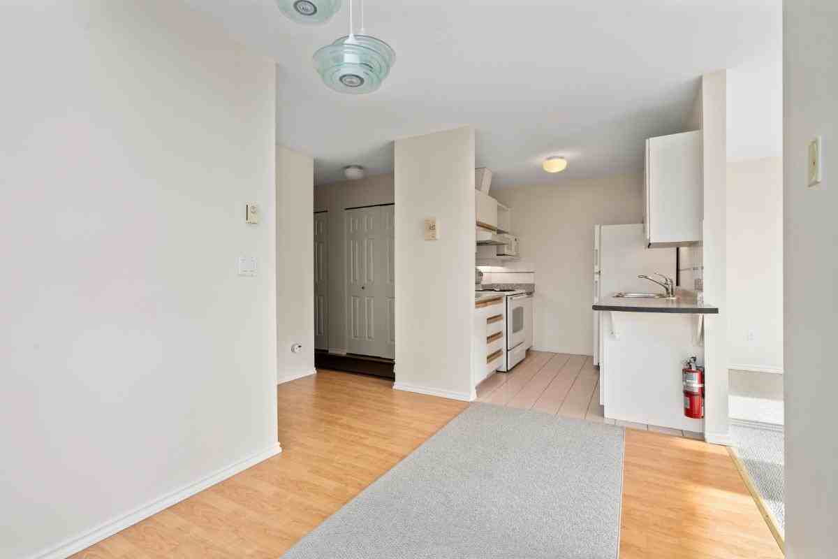 238 West 4th Street #1 - Photo 6 of 21