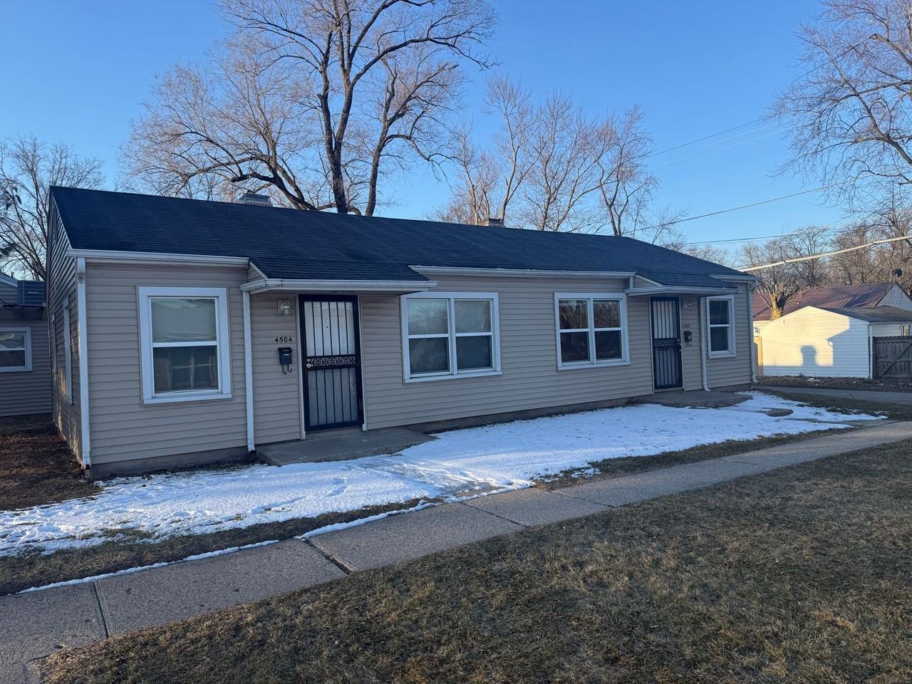 Anthony Wayne Villas and Flats - Photo 5 of 12