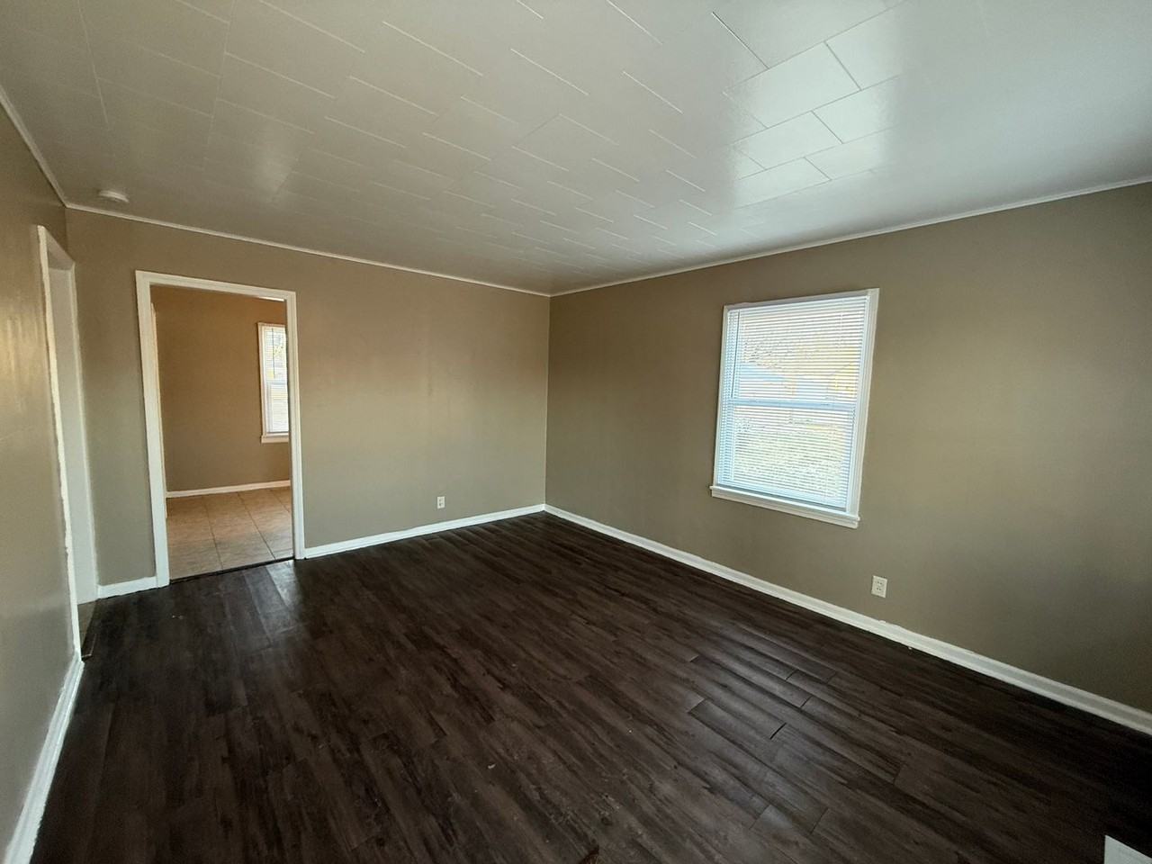 Anthony Wayne Villas and Flats - Photo 6 of 12