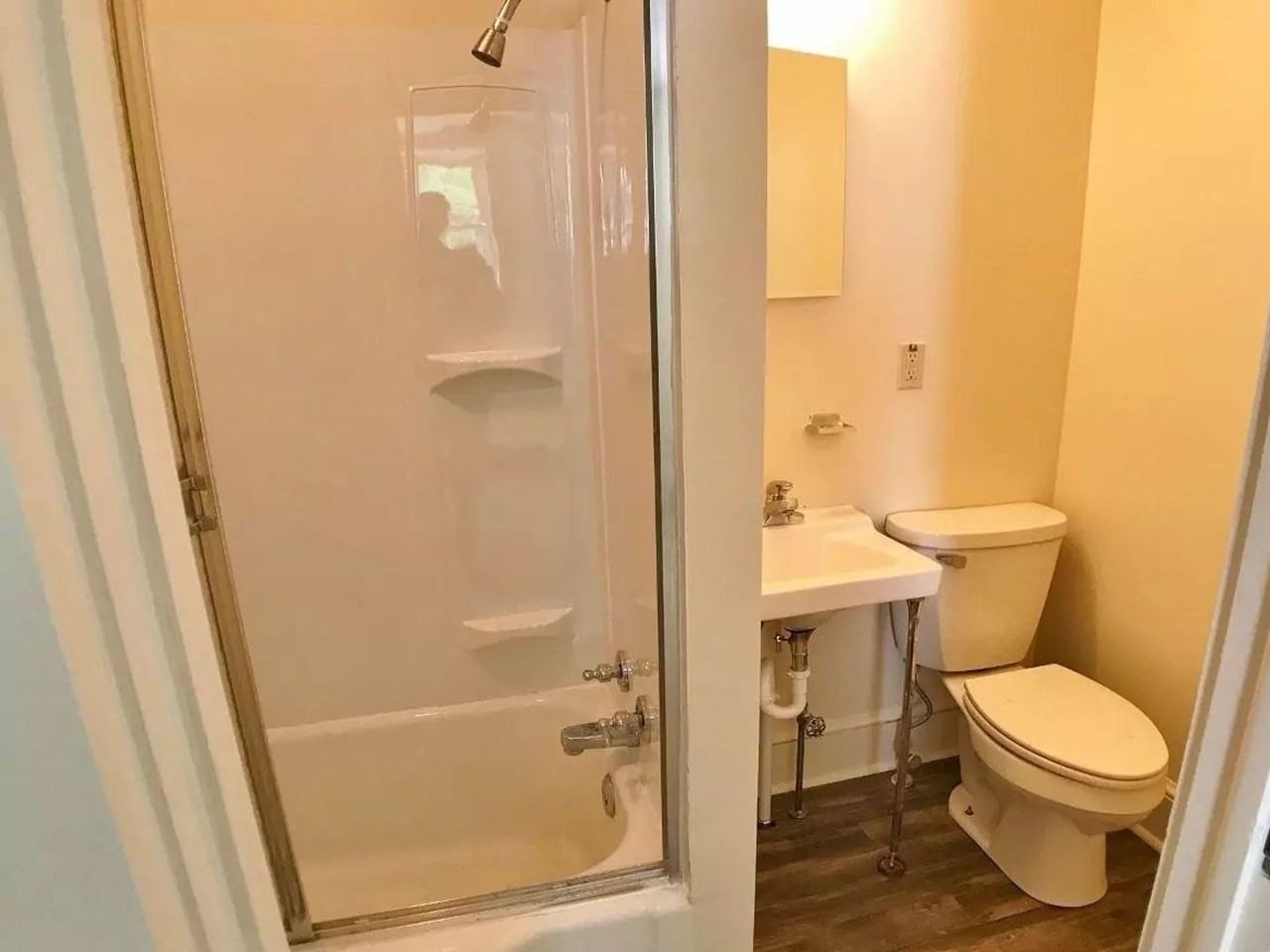 Bush Arcade - Big - Photo 5 of 14