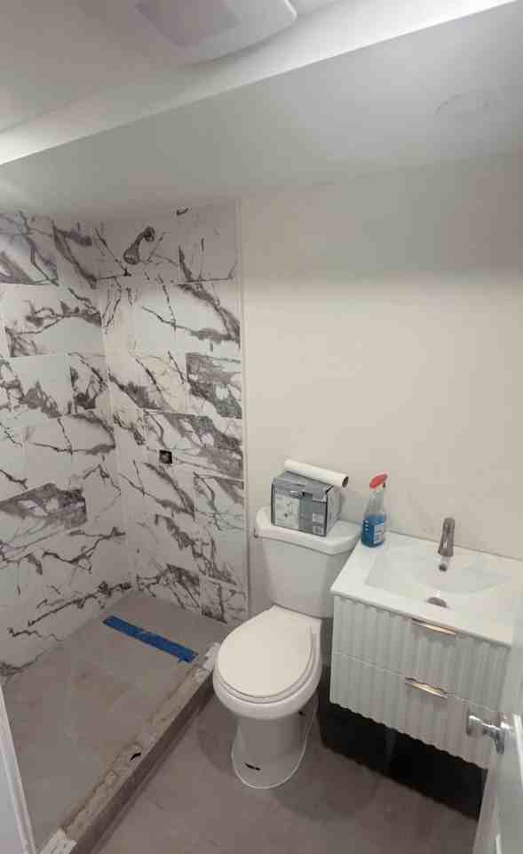 28 Jackson Ave - Photo 2 of 3