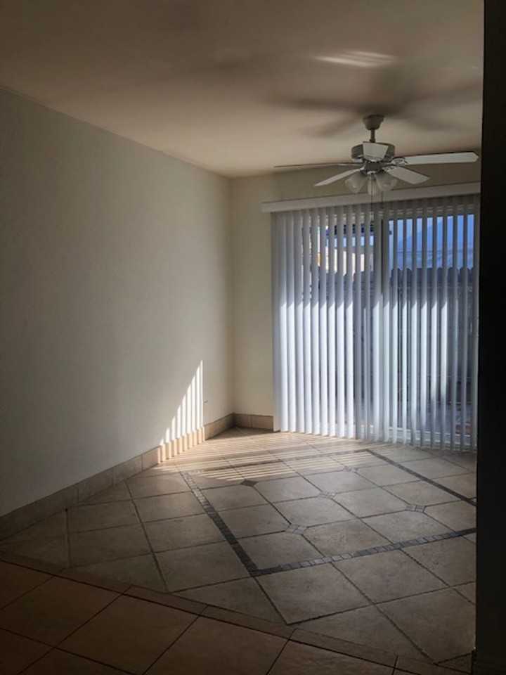 2146 - Photo 4 of 30