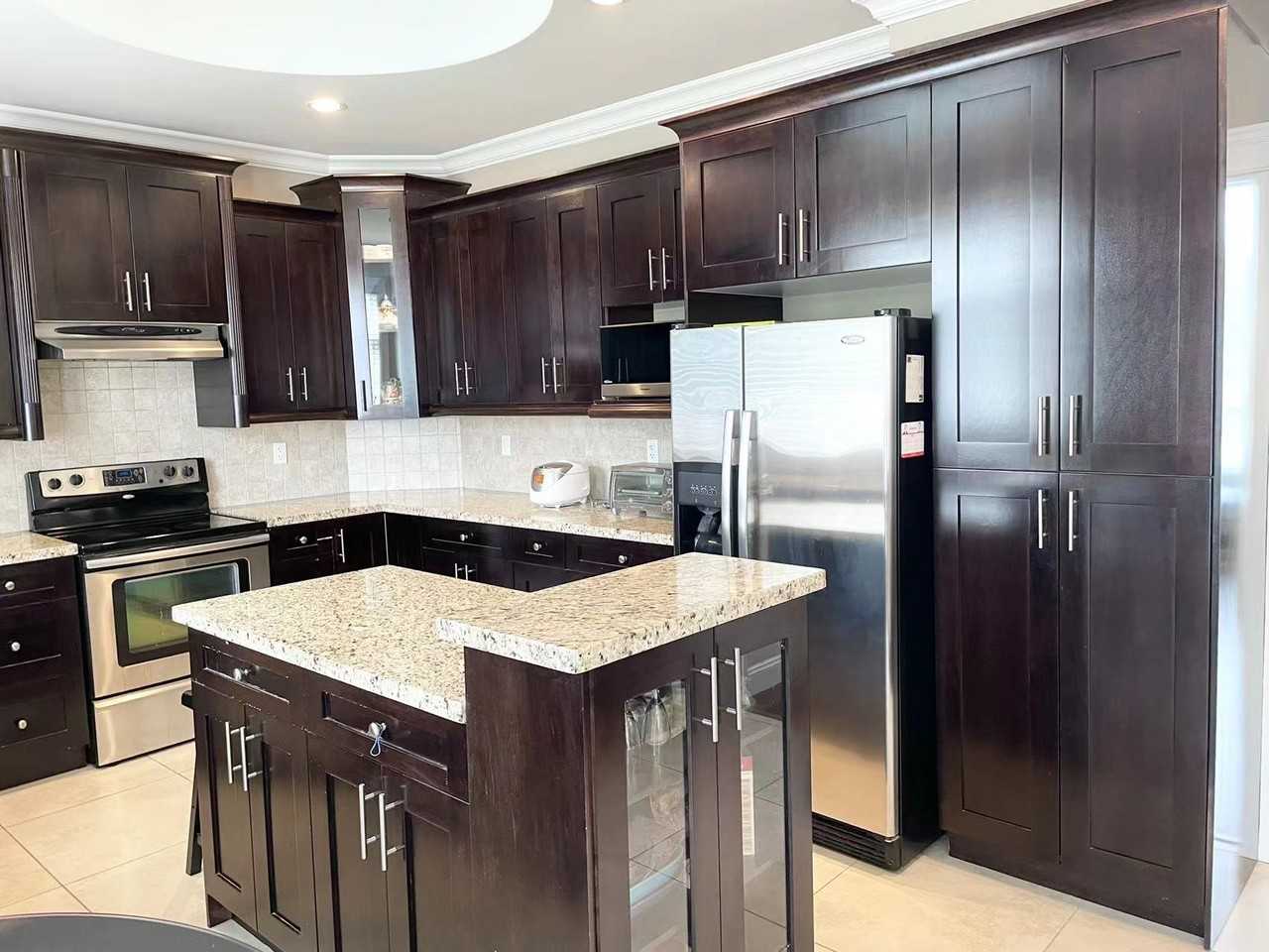 59A Ave & 146 St - Photo 3 of 21