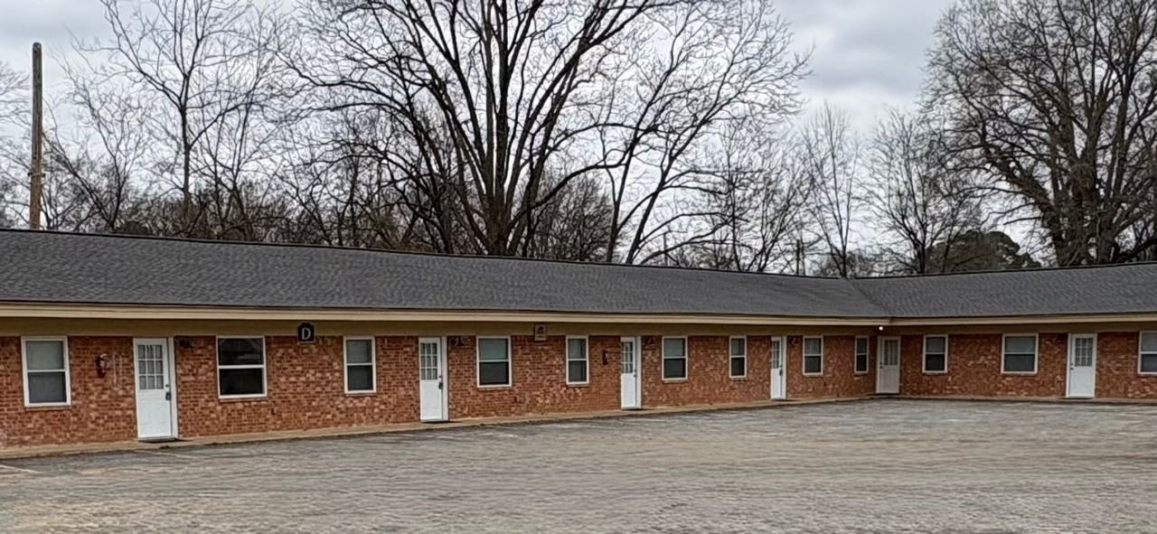 Bison Run apartments - Photo 5 of 5