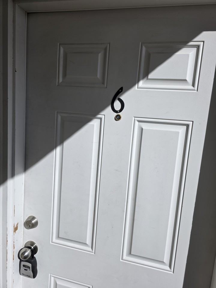 69 Blackburn Ln #6 - Photo 7 of 8