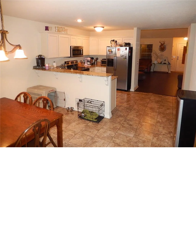 848 Oakwood Ct #848 - Photo 3 of 8