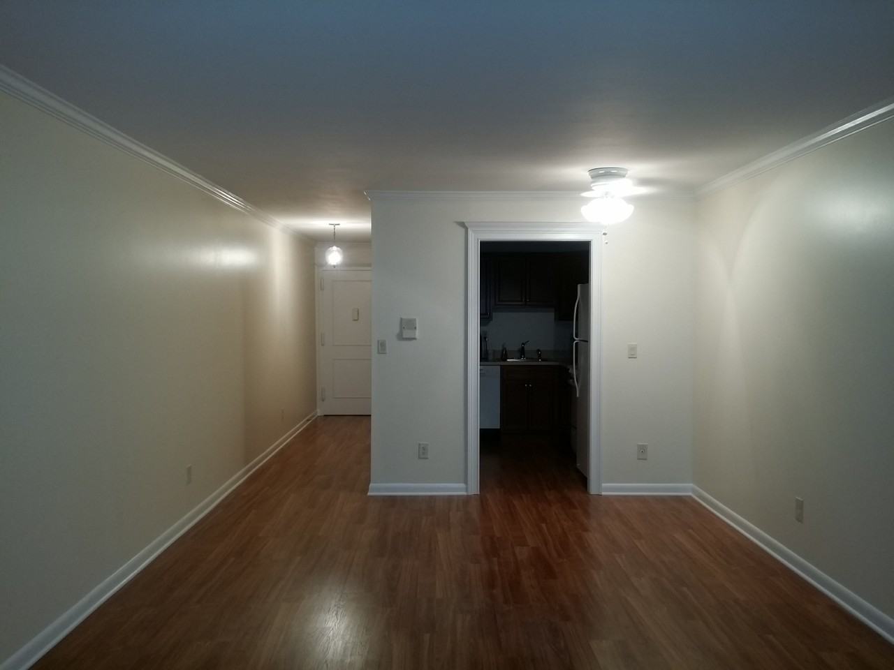 235 Henry Ave #31J - Photo 3 of 6