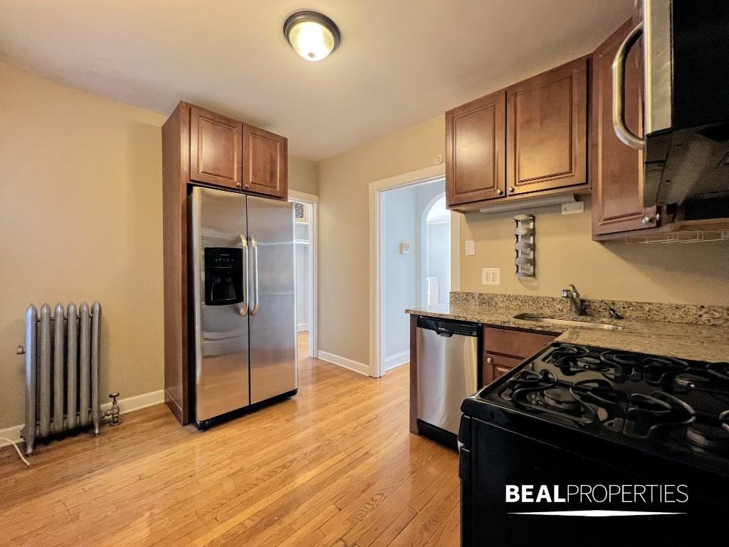 2106 W Ainslie St #2102E1 - Photo 5 of 9