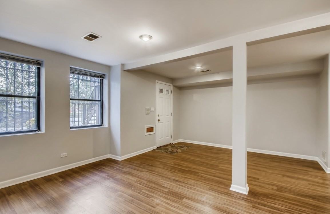 722 S Oakley Blvd #1 - Photo 4 of 20