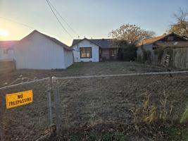 featured image of 1210 N Crain St #NA