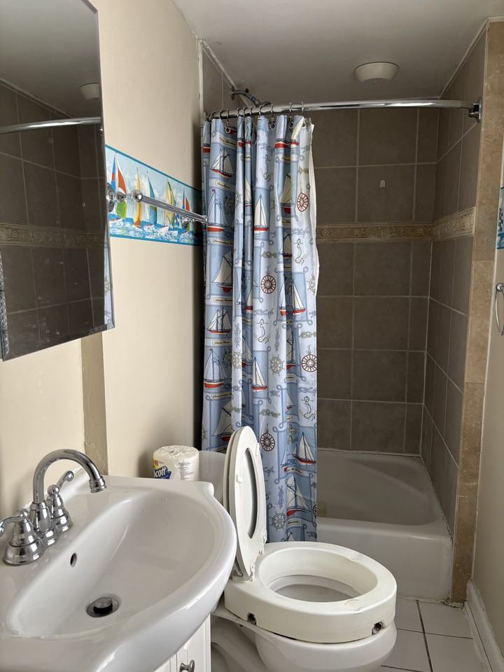 556 Hartmann Ln #NA - Photo 3 of 6