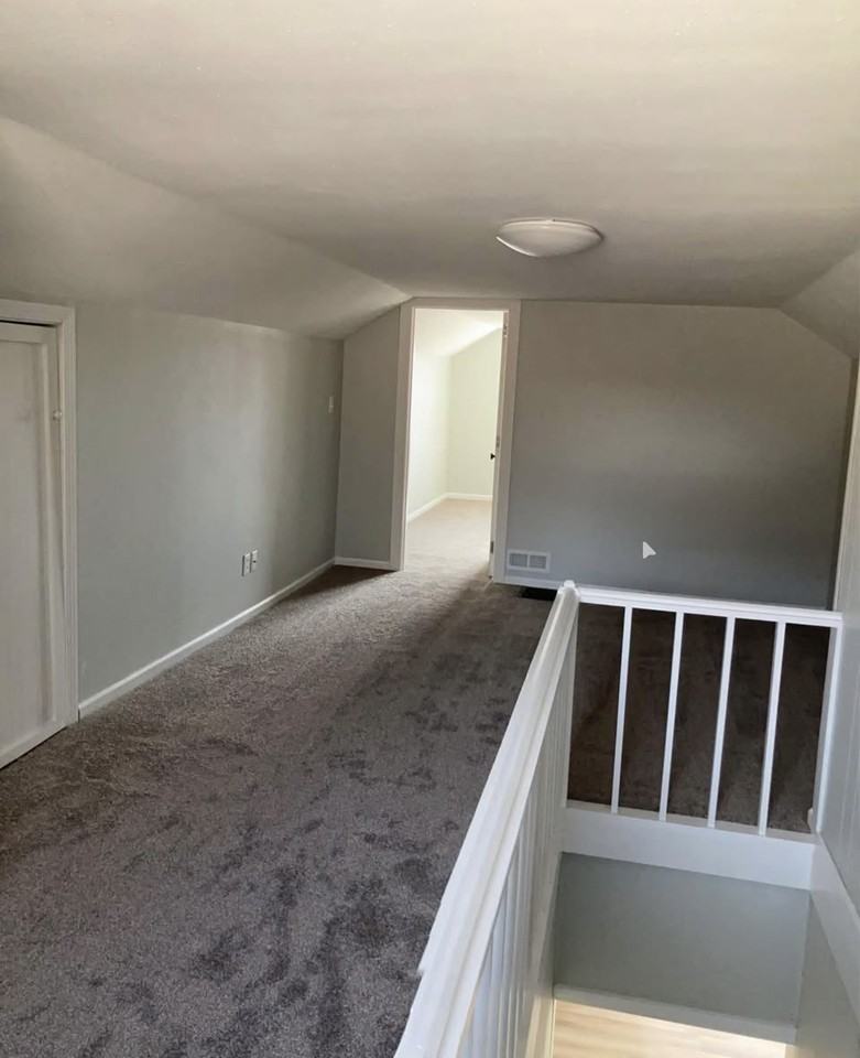 221 1st St Nw #NA - Photo 6 of 10