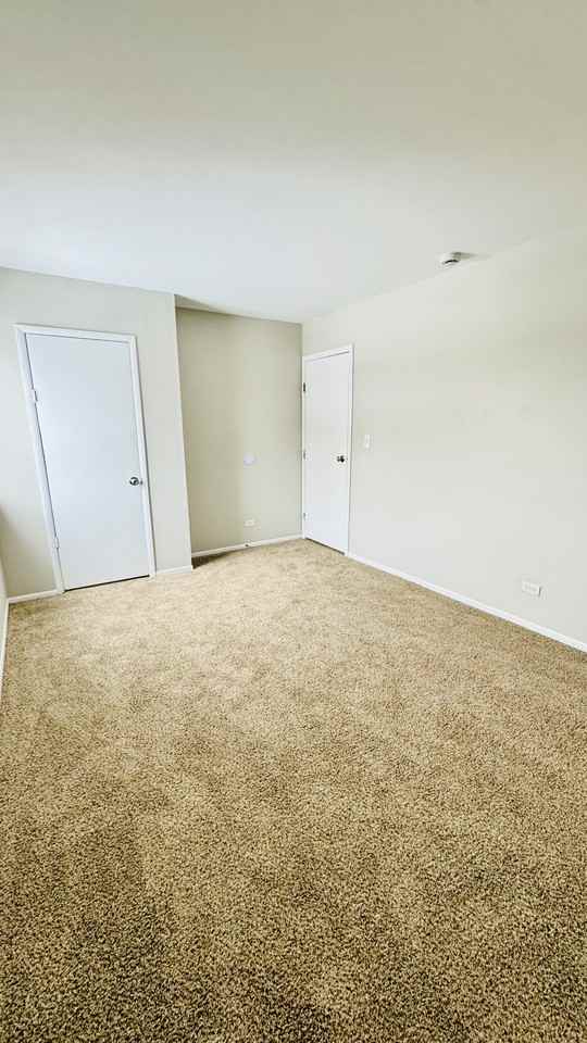 2363 Cove Dr #NA - Photo 6 of 10