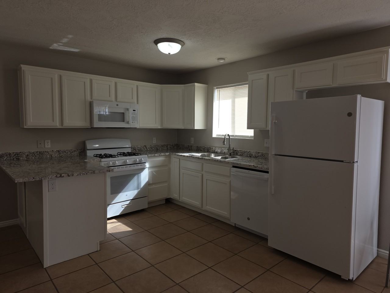 645 W 1225 N #645 - Photo 5 of 20