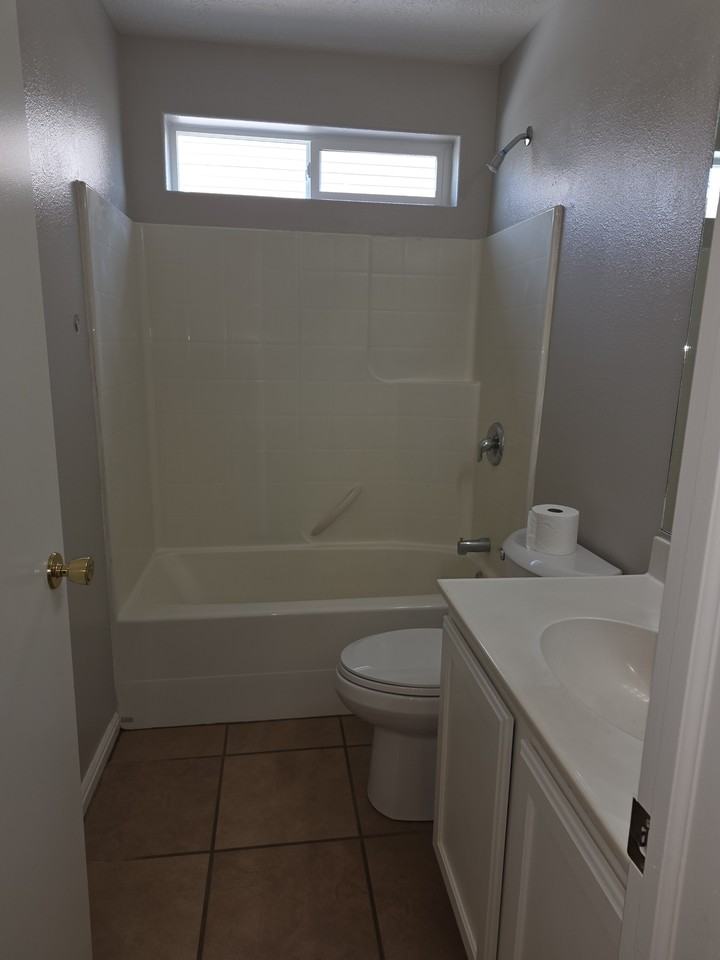 645 W 1225 N #645 - Photo 7 of 20