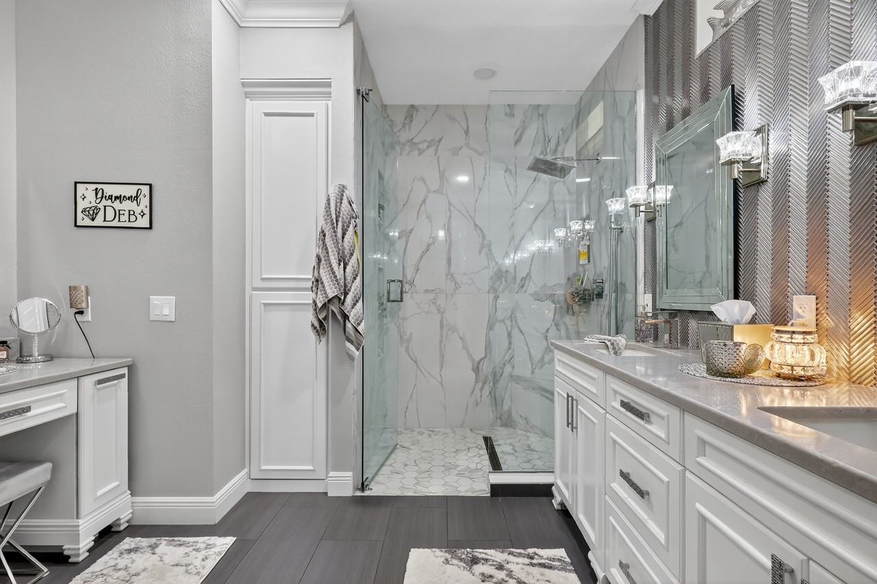 145 Silver Falls Dr #NA - Photo 3 of 18