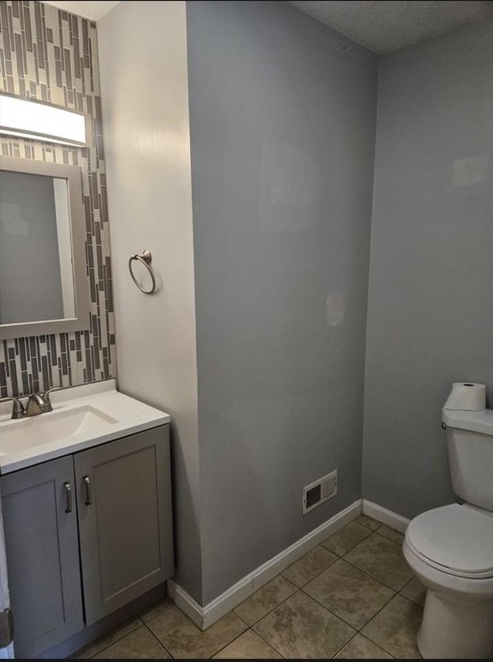 61 Pinevale St #61 - Photo 6 of 7