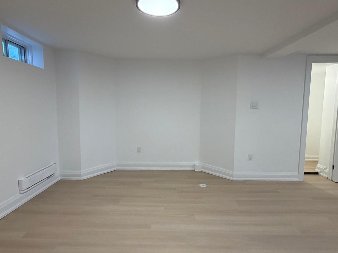 468 Lauder Avenue - Photo 5 of 17