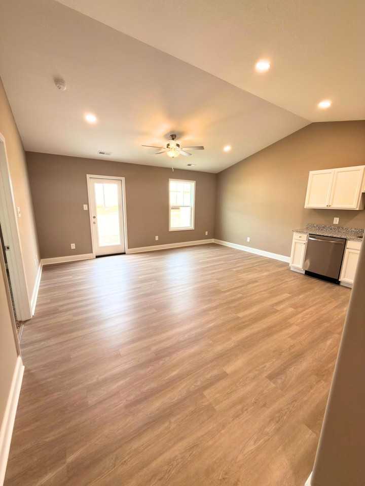 7314 Woodpecker Way #NA - Photo 6 of 9