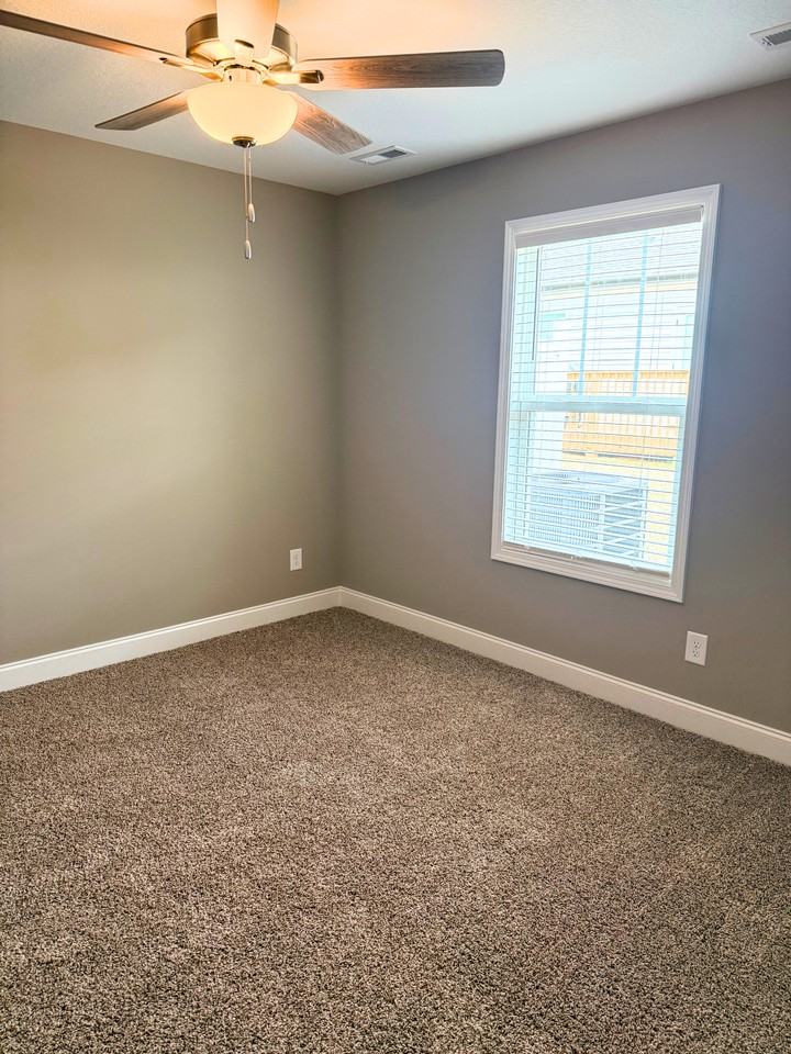 7314 Woodpecker Way #NA - Photo 7 of 9