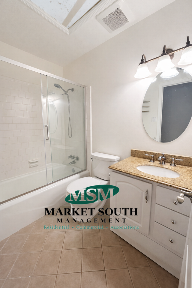 606 Mclaws St - Photo 6 of 21