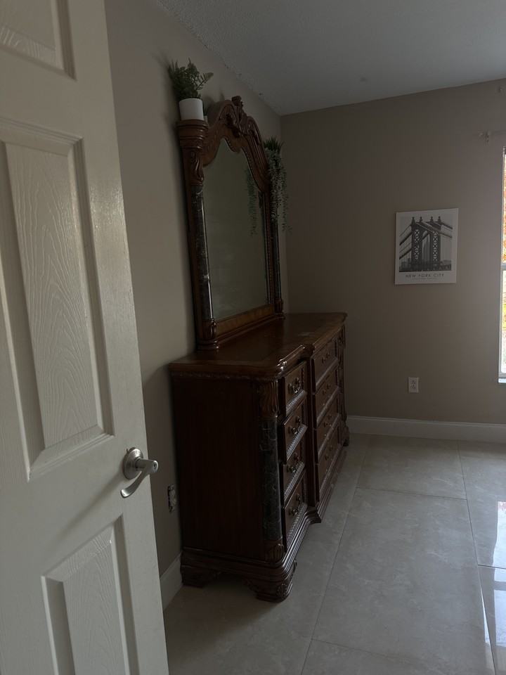 Sw Mercedes Ave #NA - Photo 4 of 7