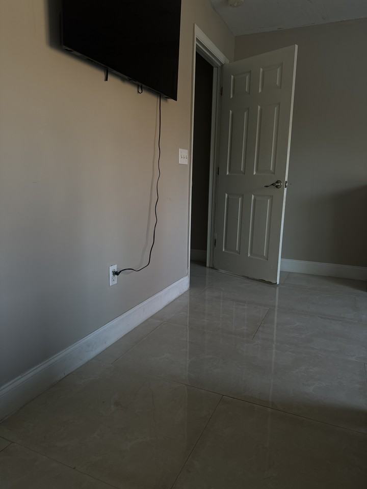 Sw Mercedes Ave #NA - Photo 5 of 7