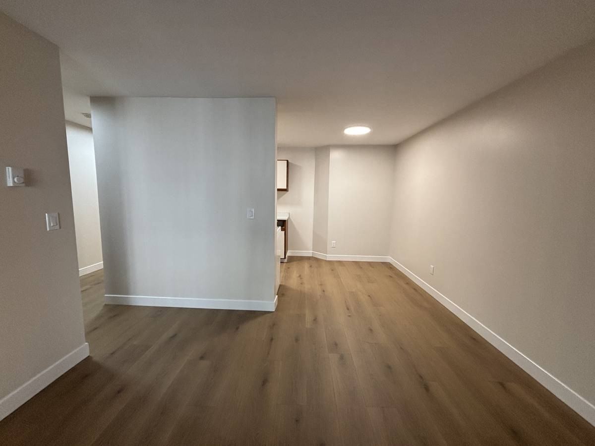 1680 56 Street #337 - Photo 3 of 10