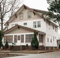 featured image of 114 7th St #2