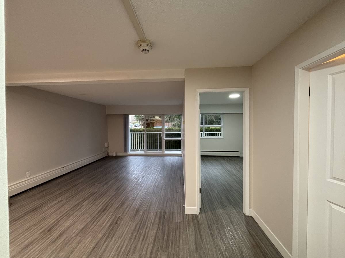 5521 16 Avenue #103 - Photo 2 of 10