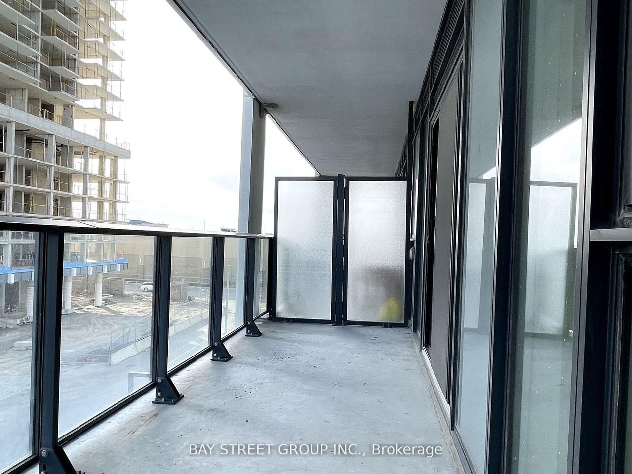 9000 Jane Street - Photo 9