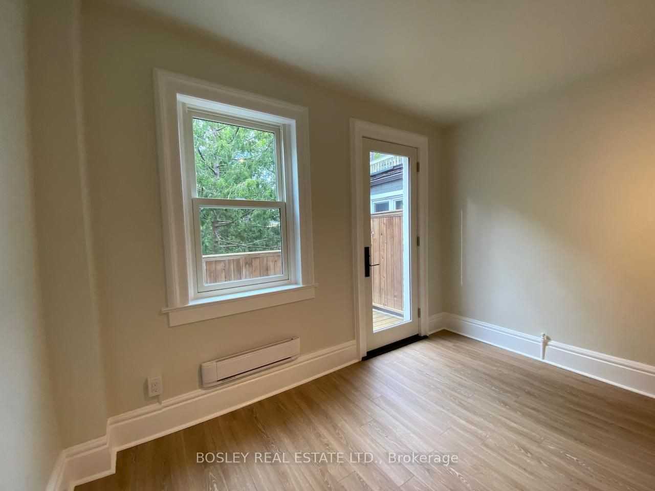 988 Queen Street West #2nd Floor - Photo 5 of 8