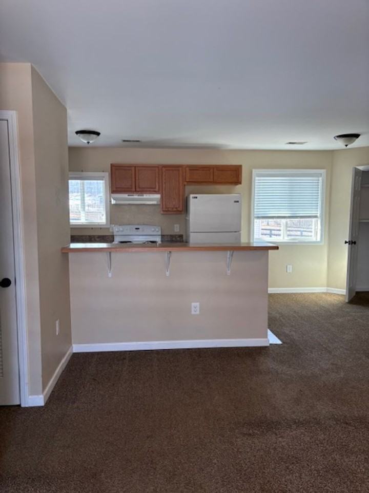 9359 Valley View Dr - Photo 3 of 11